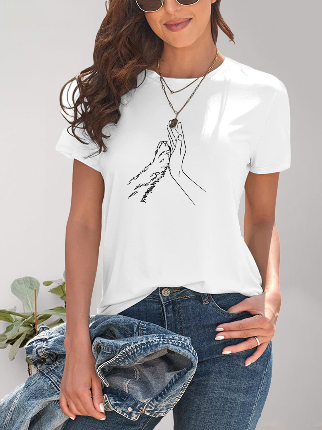PAW & HAND Graphic Round Neck Short Sleeve T-Shirt