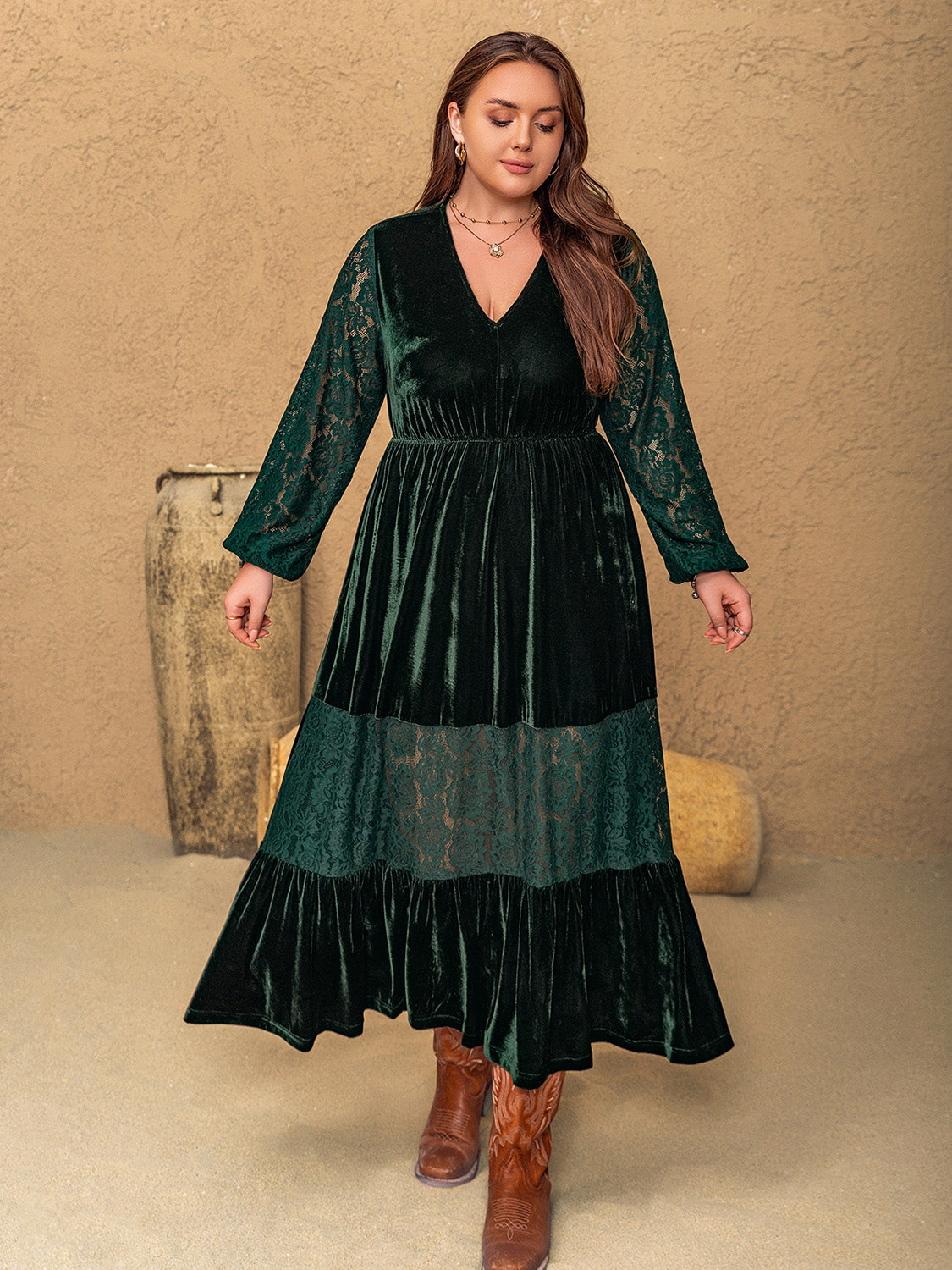 Plus Size Lace Patchwork V-Neck Balloon Sleeve Midi Dress