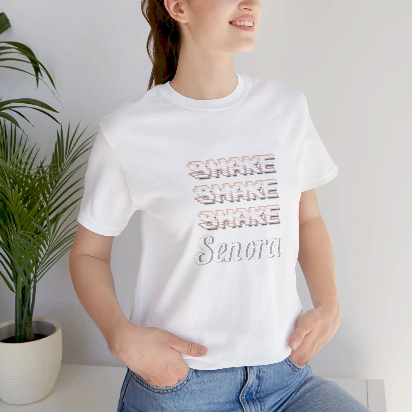 Shake Shake Shake Senora Short Sleeve Tee