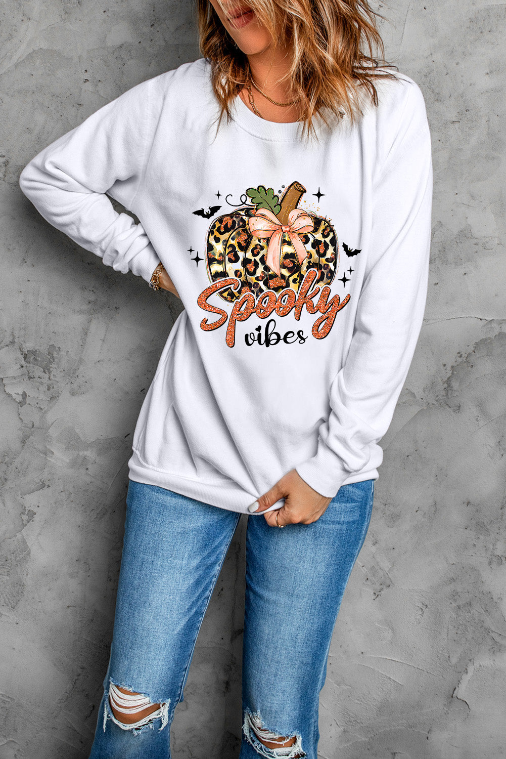 SPOOKY VIBES Graphic Round Neck Long Sleeve Sweatshirt