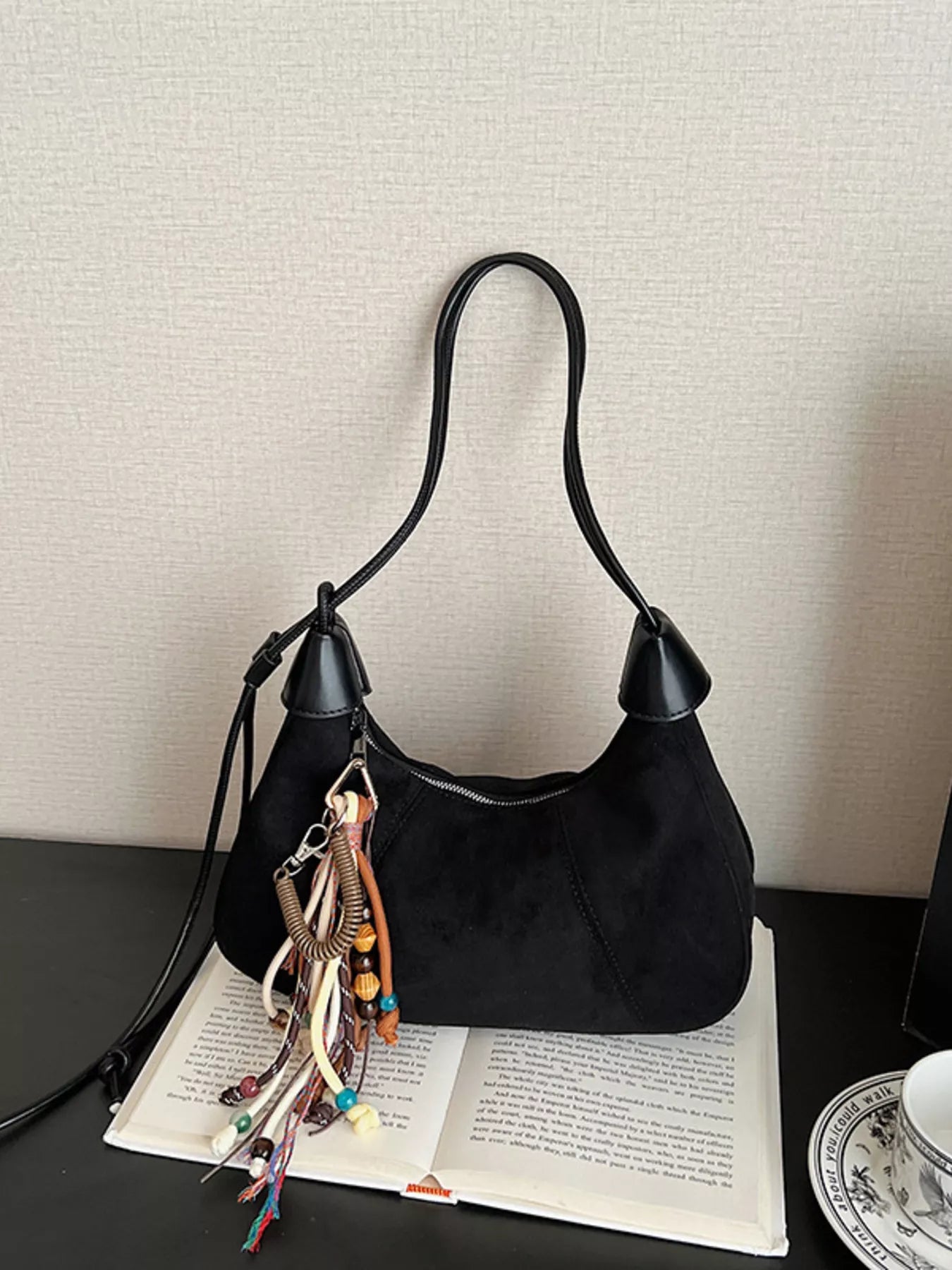 2935bdc8261f4f8198d80a063f730304-Max-Origin