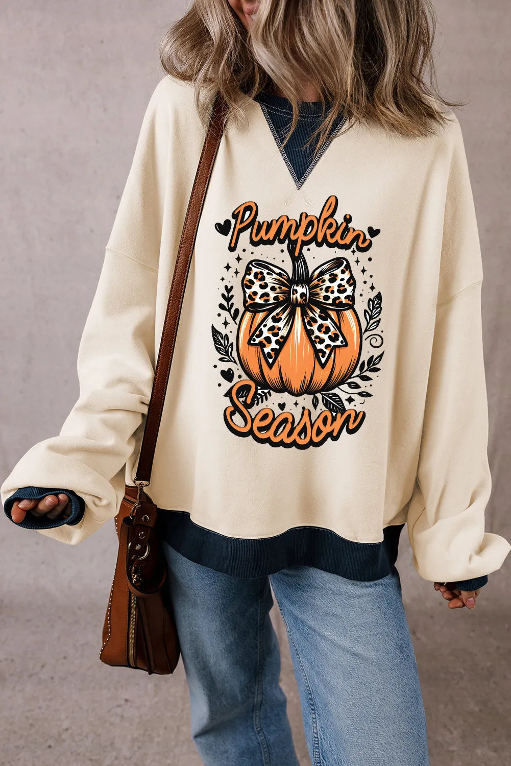 PUMPKIN SEASON Graphic Long Sleeve Sweatshirt