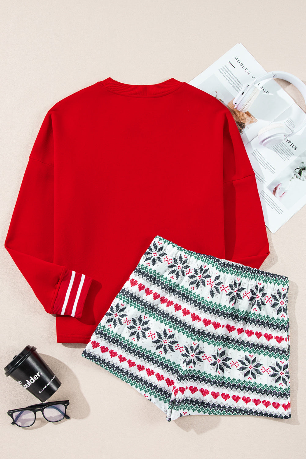SLEIGH Letter Graphic Round Neck Top and Printed Shorts Lounge Set