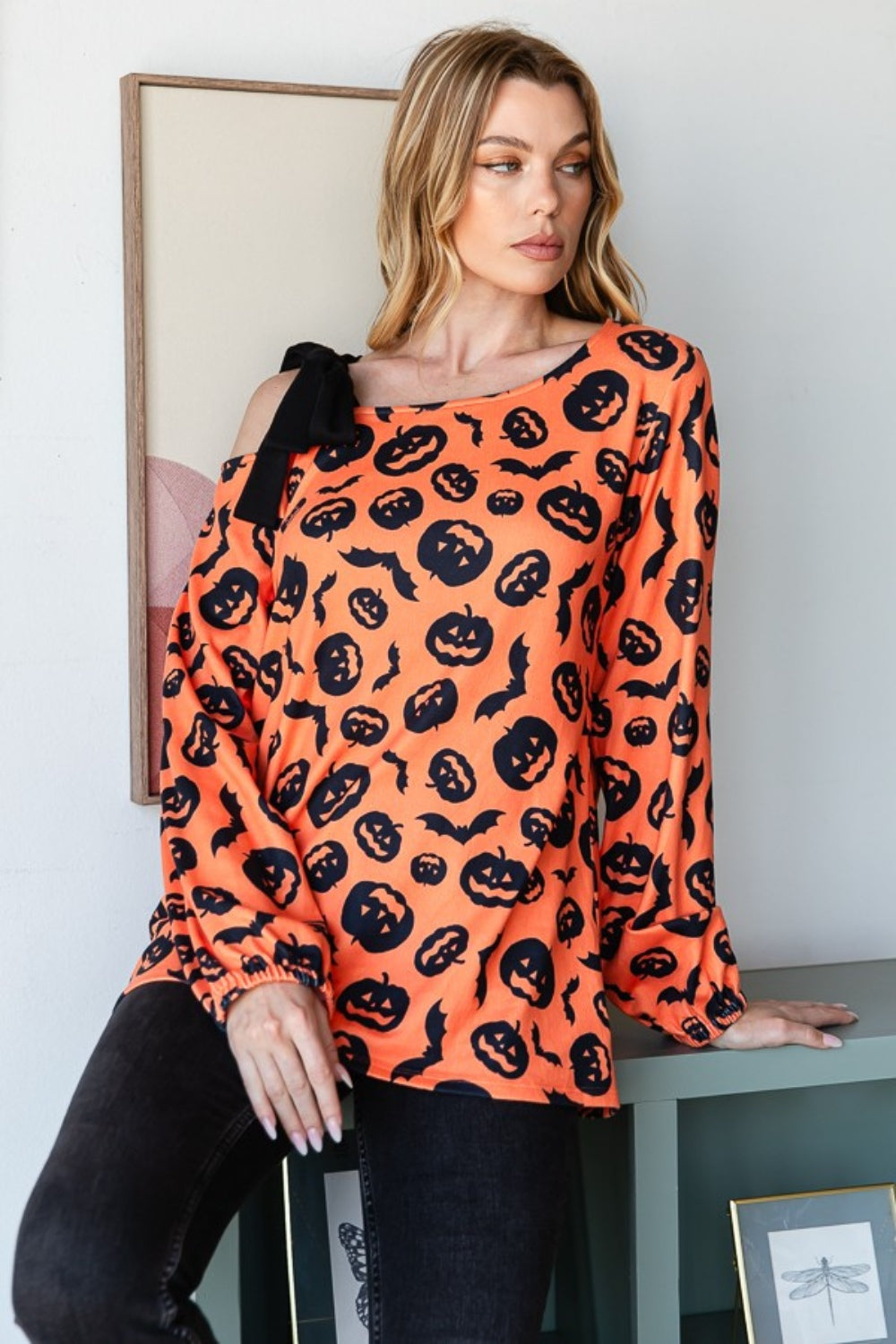 Heimish Pumpkin & Bats Print One Shoulder Bow T-Shirt