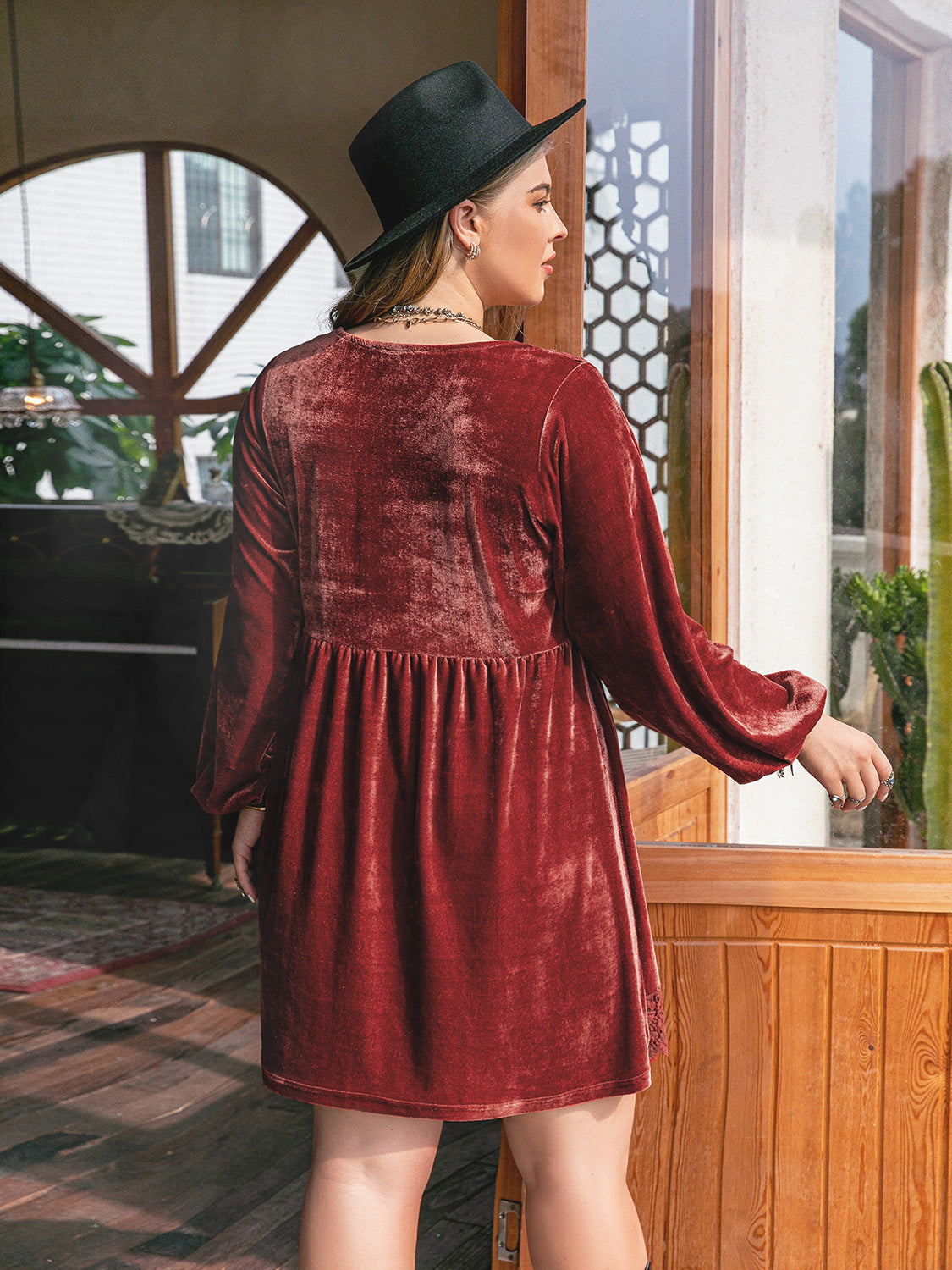 Plus Size Lace Detail V-Neck Long Sleeve Mini Dress