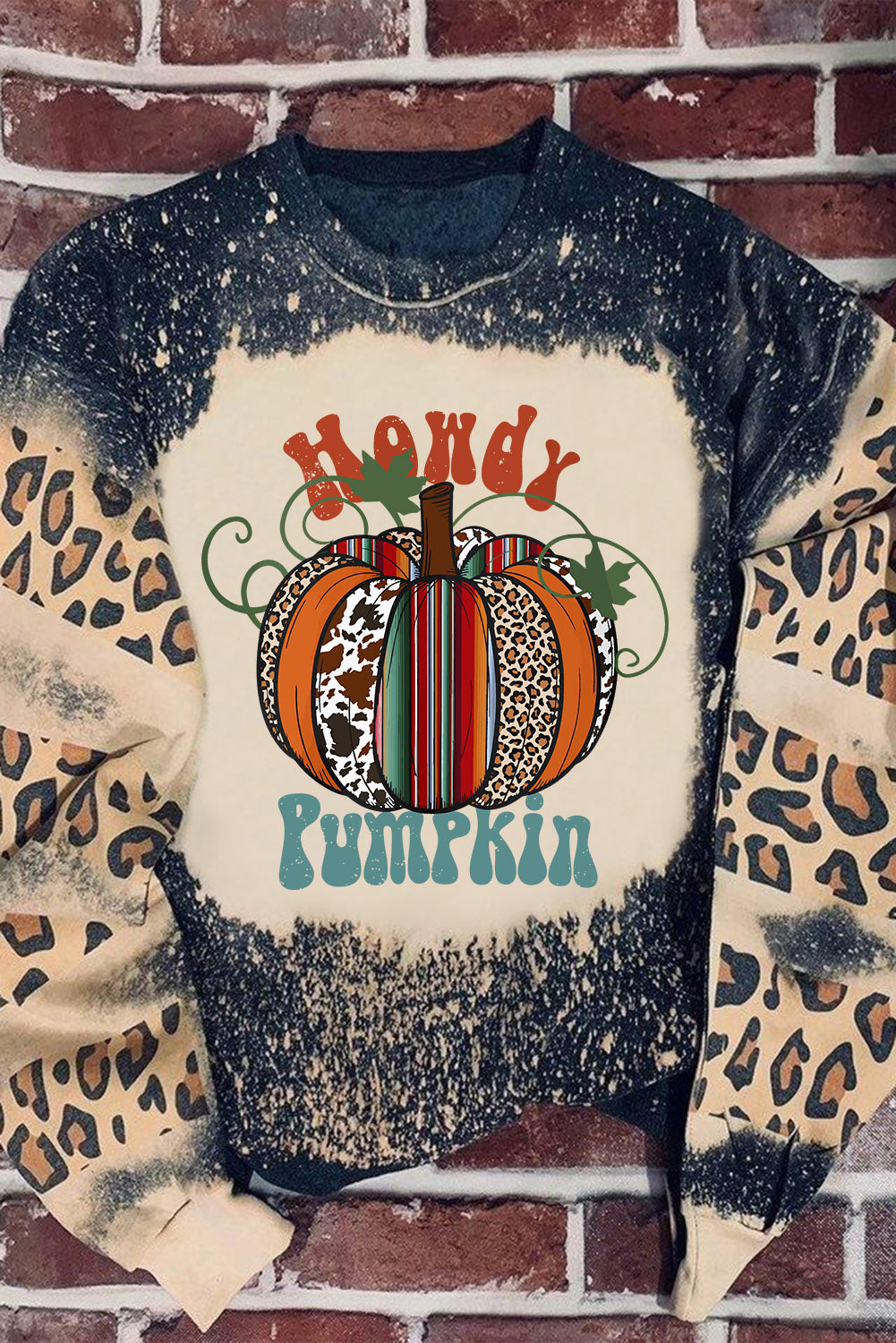 HOWDY Pumpkin Graphic Long Sleeve Sweatshirt