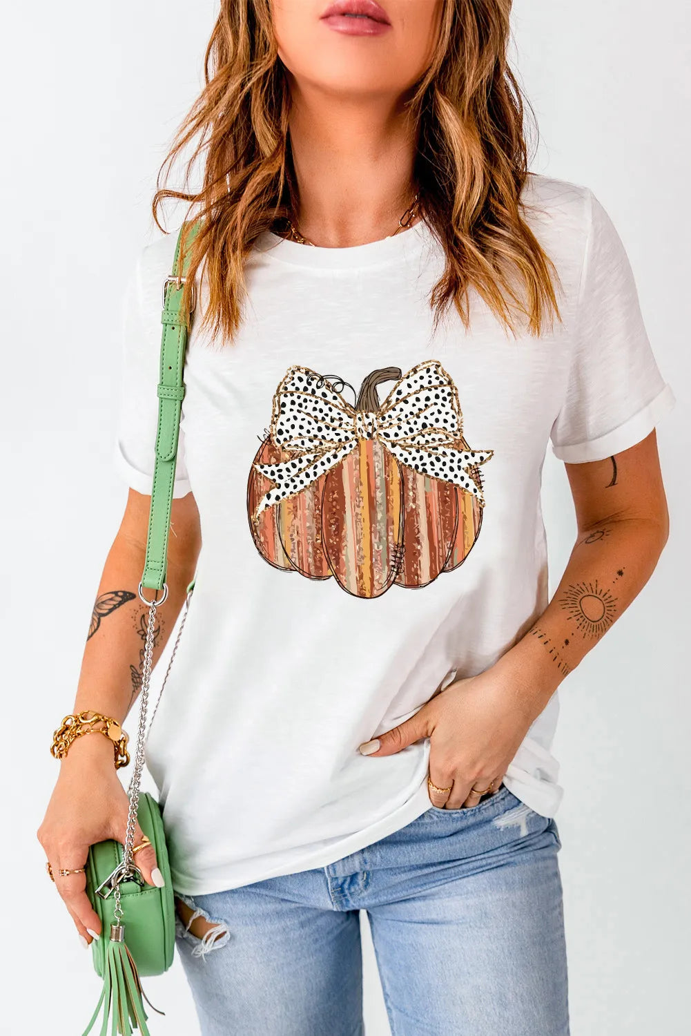 Full Size Pumpkin with Bow Round Neck Short Sleeve T-Shirt