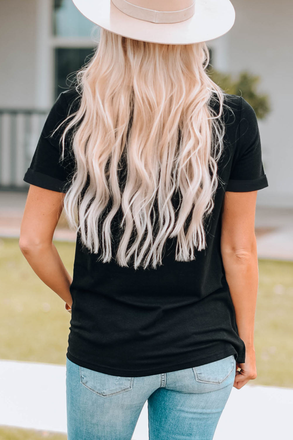 Nashville Tennesse Music City Graphic Cuffed Sleeve Round Neck Tee