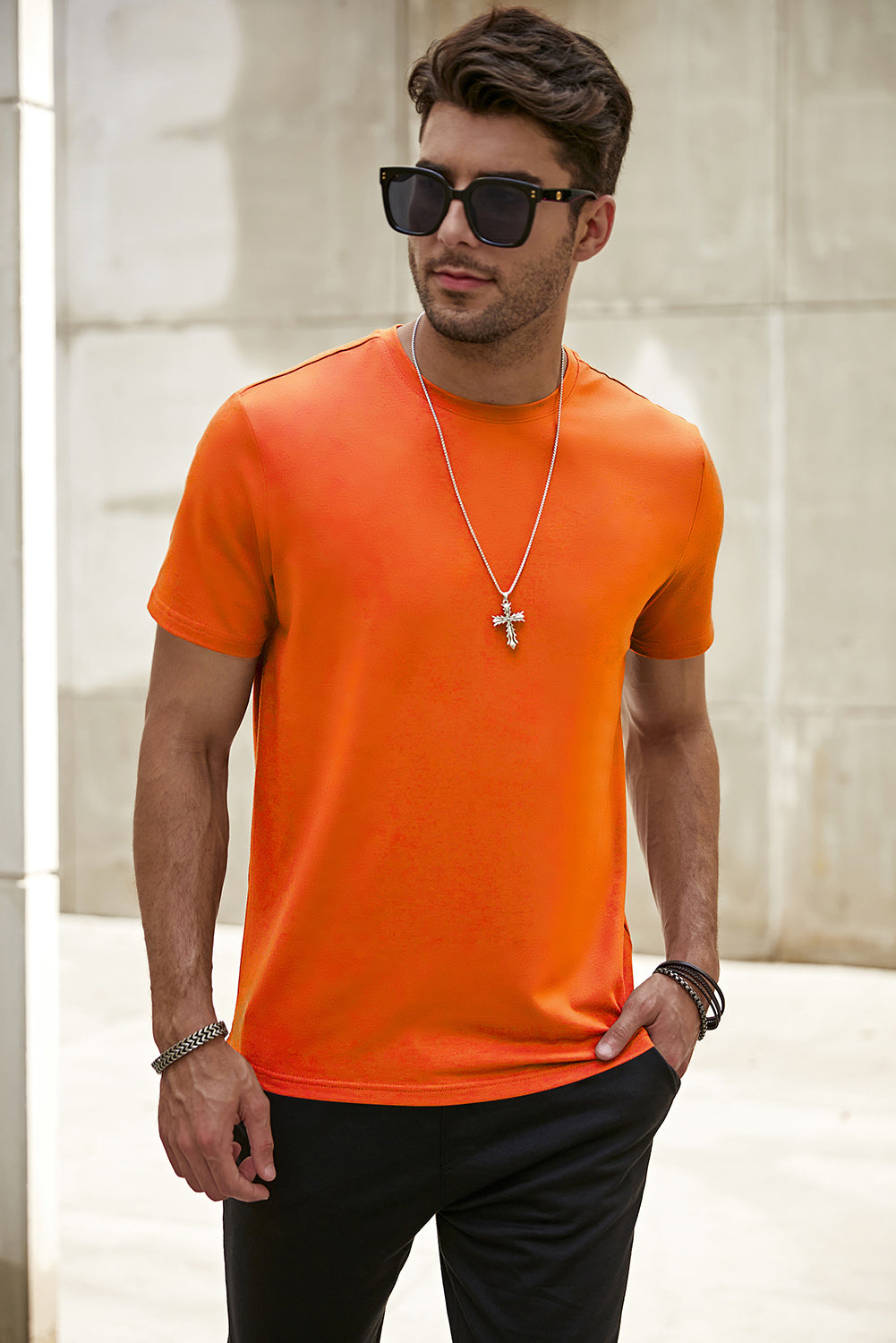 Round Neck Short Sleeve Tee