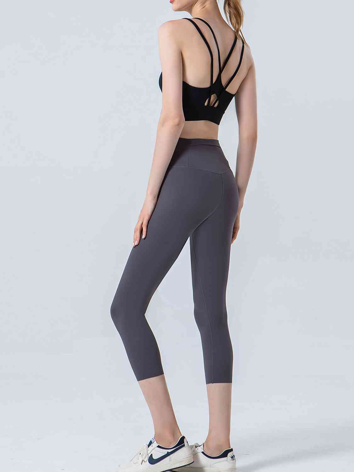 F.S. Lu Wide Waistband Cropped Sports Leggings